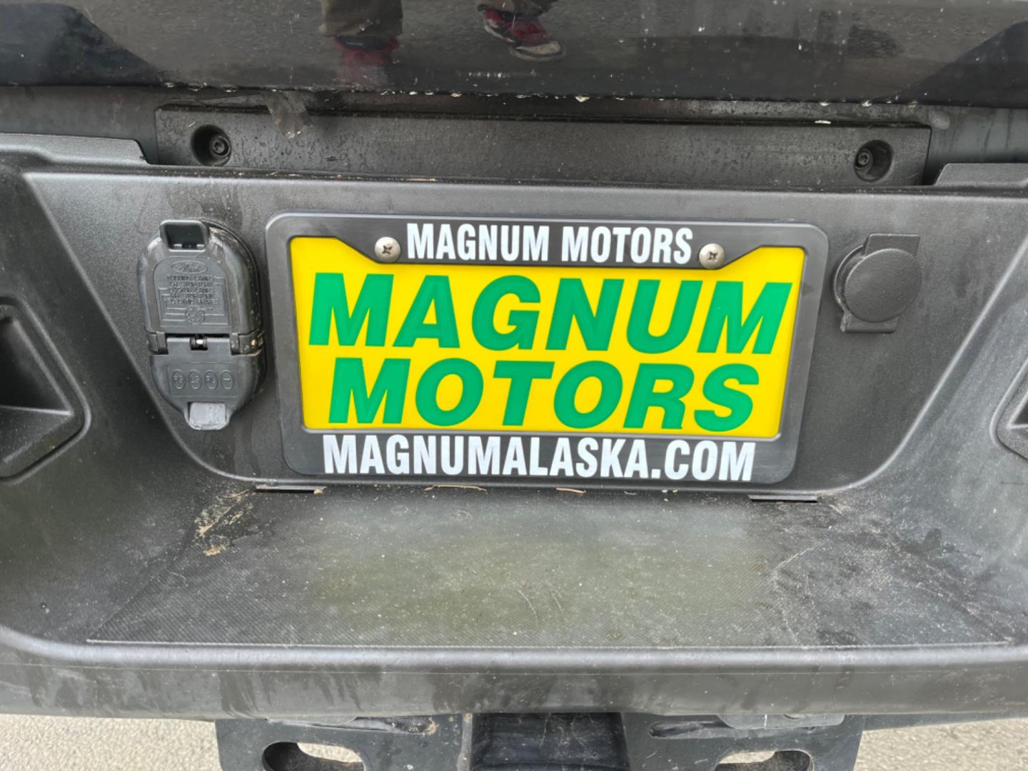 2022 Black /charcoal cloth Ford F-250 SD XLT Crew Cab 4WD (1FT7W2BT9NE) with an 6.7L V8 OHV 16V DIESEL engine, 6A transmission, located at 1960 Industrial Drive, Wasilla, 99654, (907) 274-2277, 61.573475, -149.400146 - Photo#18